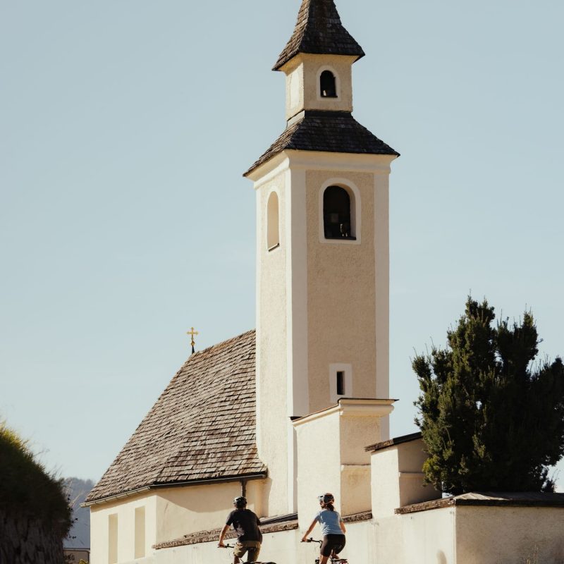 Bergsommer Familienaktivitäten Wandern Südtirol Olang Fahrradwegen im Pustertal Klettern Golfen Nordic Walking Fischen Bogenschießen Canyoning Hochseilgarten (11) Bergsommer Familienaktivitäten Wandern Südtirol Olang Fahrradwegen im Pustertal Klettern Golfen Nordic Walking Fischen Bogenschießen Canyoning Hochseilgarten (11)