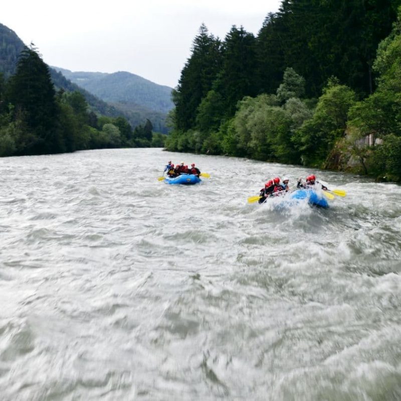 Bergsommer Familienaktivitäten Wandern Südtirol Olang Fahrradwegen im Pustertal Klettern Golfen Nordic Walking Fischen Bogenschießen Canyoning Hochseilgarten (3) Bergsommer Familienaktivitäten Wandern Südtirol Olang Fahrradwegen im Pustertal Klettern Golfen Nordic Walking Fischen Bogenschießen Canyoning Hochseilgarten (3)