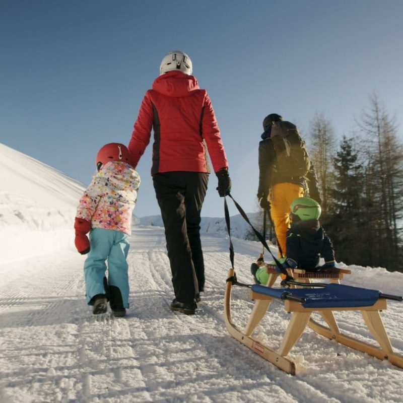 Skifahren in den Dolomiten Berggipfel Skiurlaub Kronplatz Sütirol Olang Langlaufen beschilderte Wanderwege Schneeschuhwanderer Skitourengeher Rodelpartien (10) Skifahren in den Dolomiten Berggipfel Skiurlaub Kronplatz Sütirol Olang Langlaufen beschilderte Wanderwege Schneeschuhwanderer Skitourengeher Rodelpartien (10)