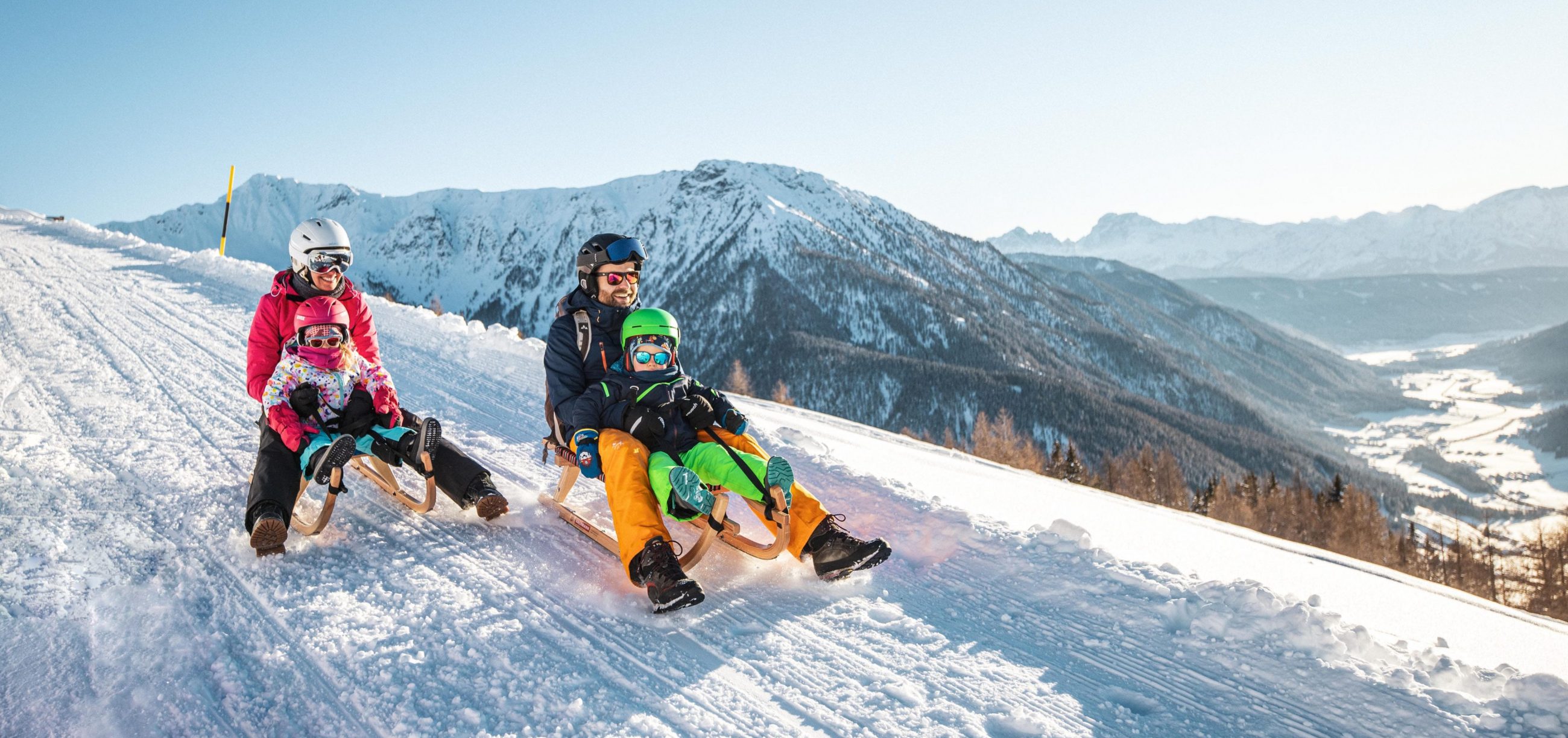 Skifahren in den Dolomiten Berggipfel Skiurlaub Kronplatz Sütirol Olang Langlaufen beschilderte Wanderwege Schneeschuhwanderer Skitourengeher Rodelpartien (3) Skifahren in den Dolomiten Berggipfel Skiurlaub Kronplatz Sütirol Olang Langlaufen beschilderte Wanderwege Schneeschuhwanderer Skitourengeher Rodelpartien (3)