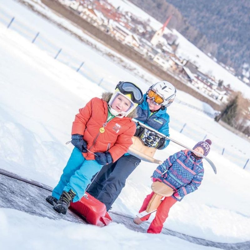 Skifahren in den Dolomiten Berggipfel Skiurlaub Kronplatz Sütirol Olang Langlaufen beschilderte Wanderwege Schneeschuhwanderer Skitourengeher Rodelpartien (5) Skifahren in den Dolomiten Berggipfel Skiurlaub Kronplatz Sütirol Olang Langlaufen beschilderte Wanderwege Schneeschuhwanderer Skitourengeher Rodelpartien (5)