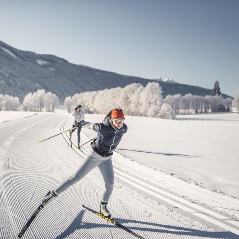 Skifahren in den Dolomiten Berggipfel Skiurlaub Kronplatz Sütirol Olang Langlaufen beschilderte Wanderwege Schneeschuhwanderer Skitourengeher Rodelpartien (6) Skifahren in den Dolomiten Berggipfel Skiurlaub Kronplatz Sütirol Olang Langlaufen beschilderte Wanderwege Schneeschuhwanderer Skitourengeher Rodelpartien (6)